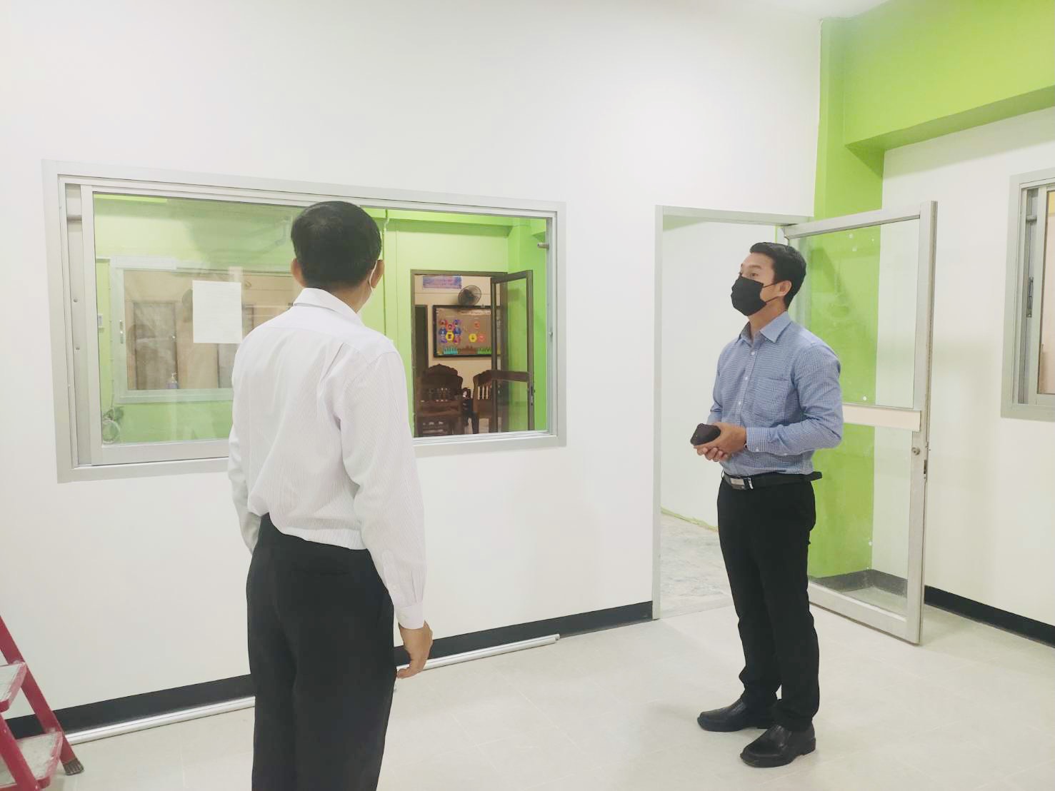 รองอธิการบดีฝ่ายกิจการนักศึกษาตรวจความคืบหน้างานปรับปรุงหอพักและอาคารกิจกรรมนักศึกษา