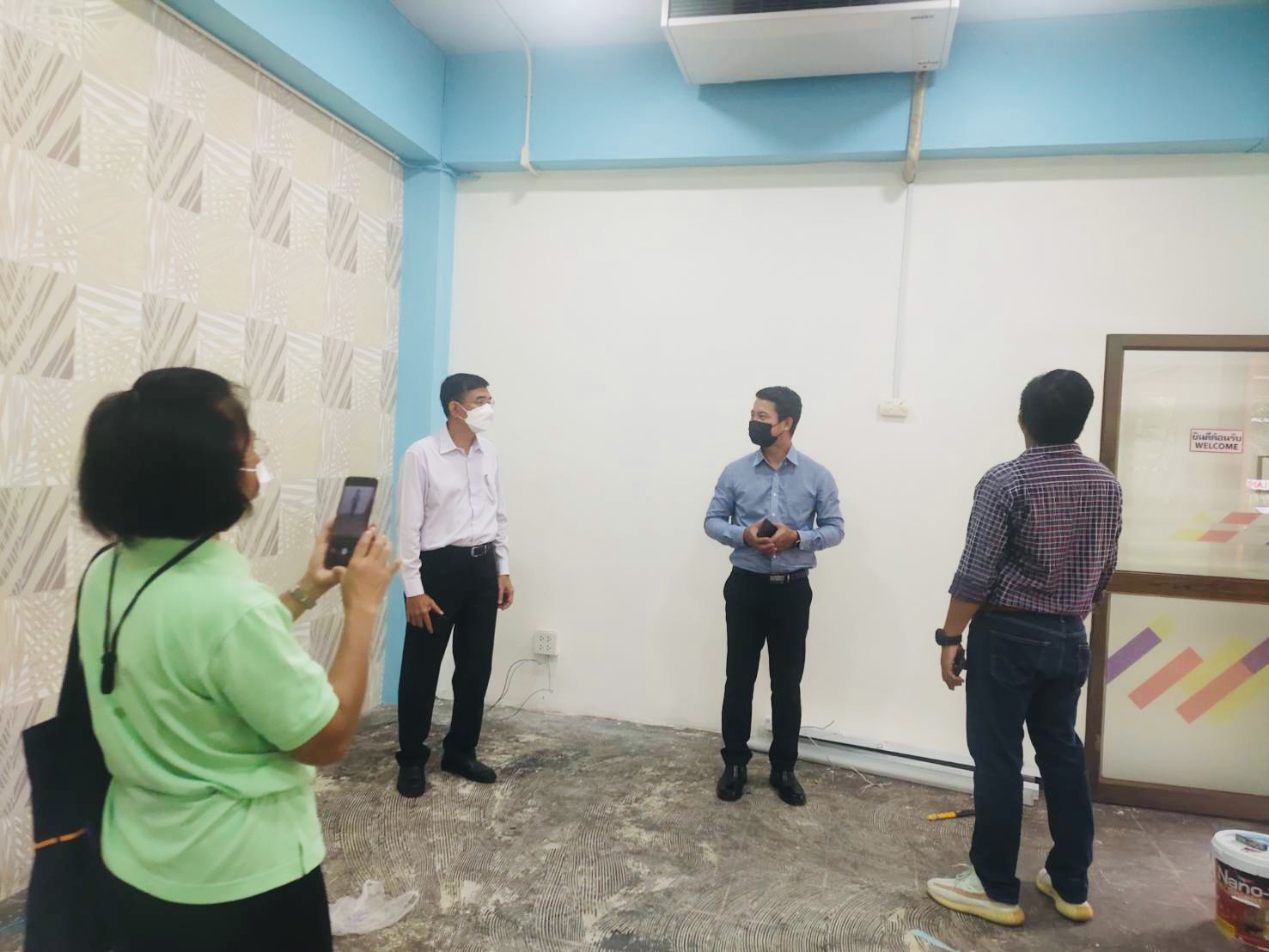 รองอธิการบดีฝ่ายกิจการนักศึกษาตรวจความคืบหน้างานปรับปรุงหอพักและอาคารกิจกรรมนักศึกษา