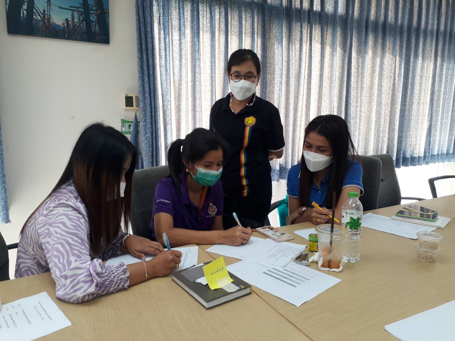 บุคลากรศูนย์ Smile & Smart Center จัดอบรมเรื่อง "การให้คำปรึกษาเบื้องต้น และการเยียวยาผู้ให้คำปรึกษา"