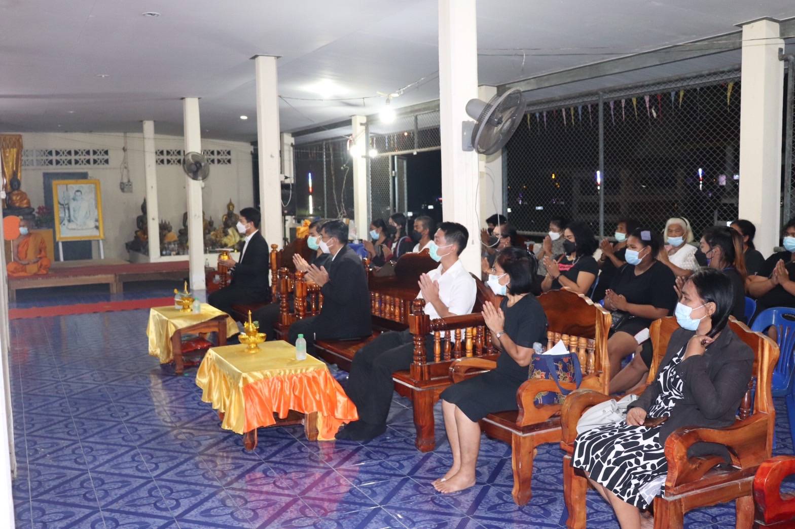 รองอธิการบดีฝ่ายกิจการนักศึกษาเป็นประธานพิธีสวดพระอภิธรรมนักศึกษา