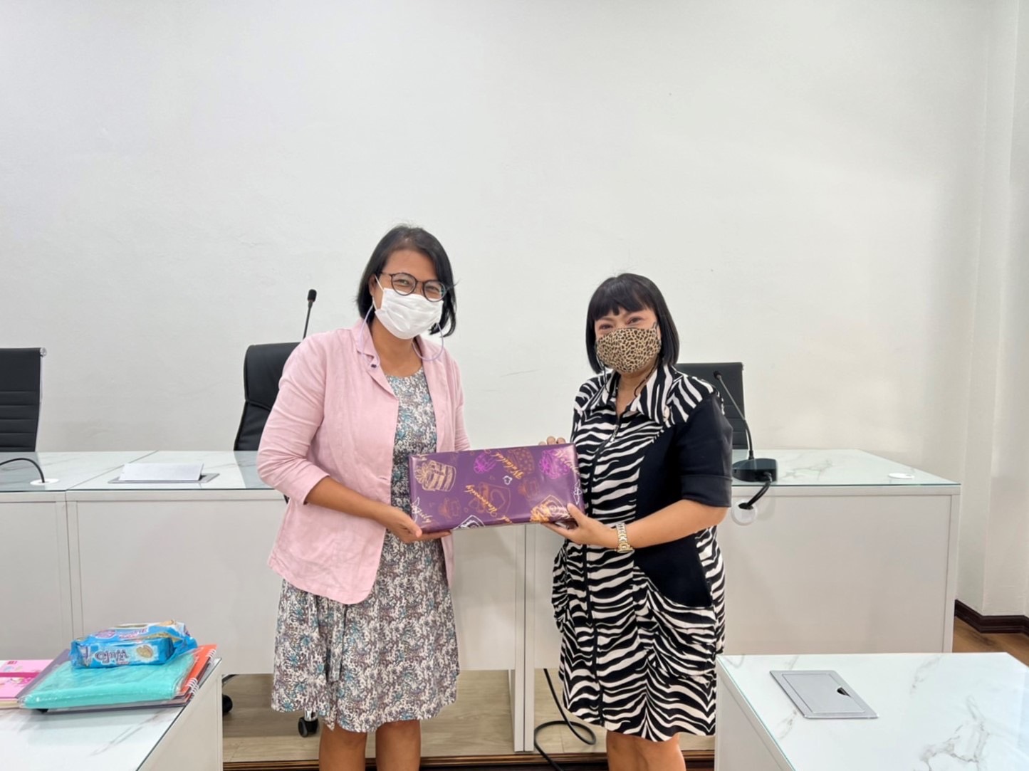 พนักงานส่วนกิจการนักศึกษาร่วมกิจกรรมแลกเปลี่ยนเรียนรู้ "การจัดทำคู่มือปฏิบัติงาน"