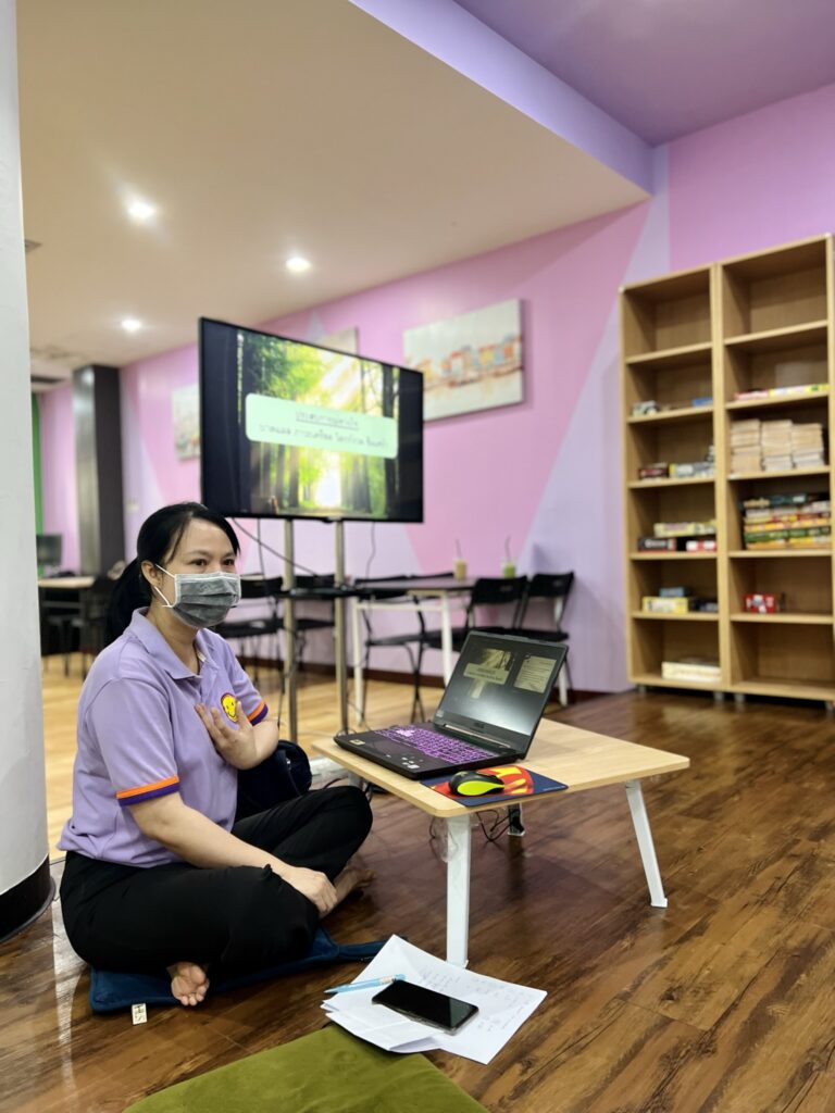 	 ศูนย์ Smile & Smart Center ได้จัดกิจกรรม Workshop “การพัฒนาตนเองในการดูแลใจ” กับ Coach