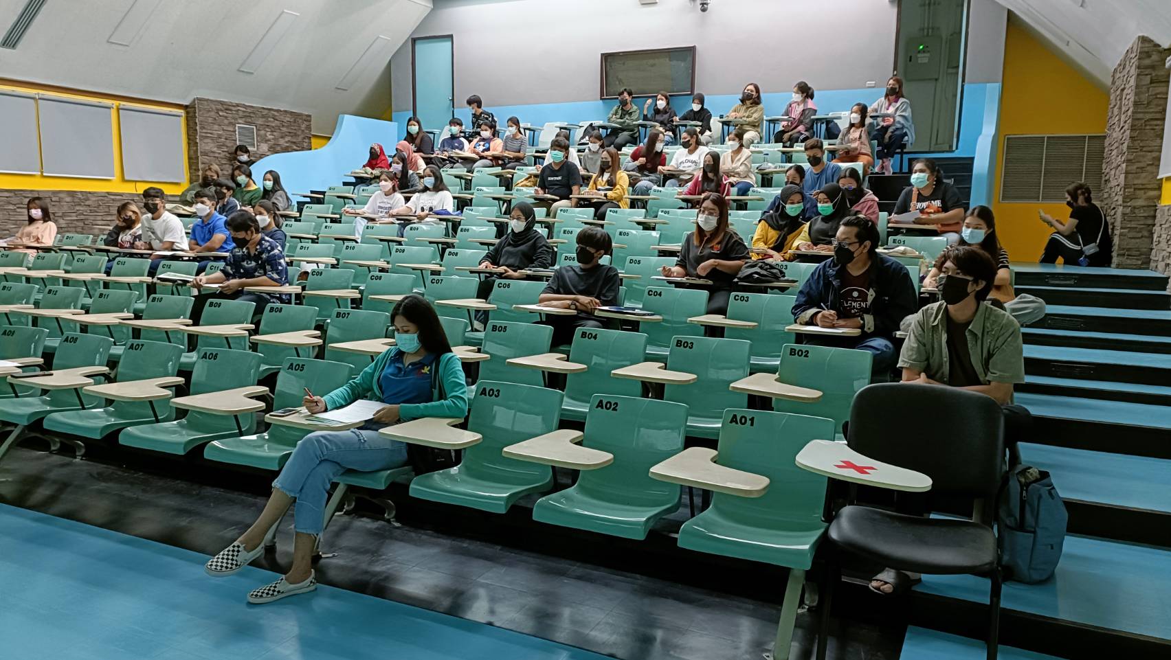 อบรมความรู้วินัยจราจรเพื่อออกใบอนุญาตขับขี่รถจักรยานยนต์ รุ่น 1-65