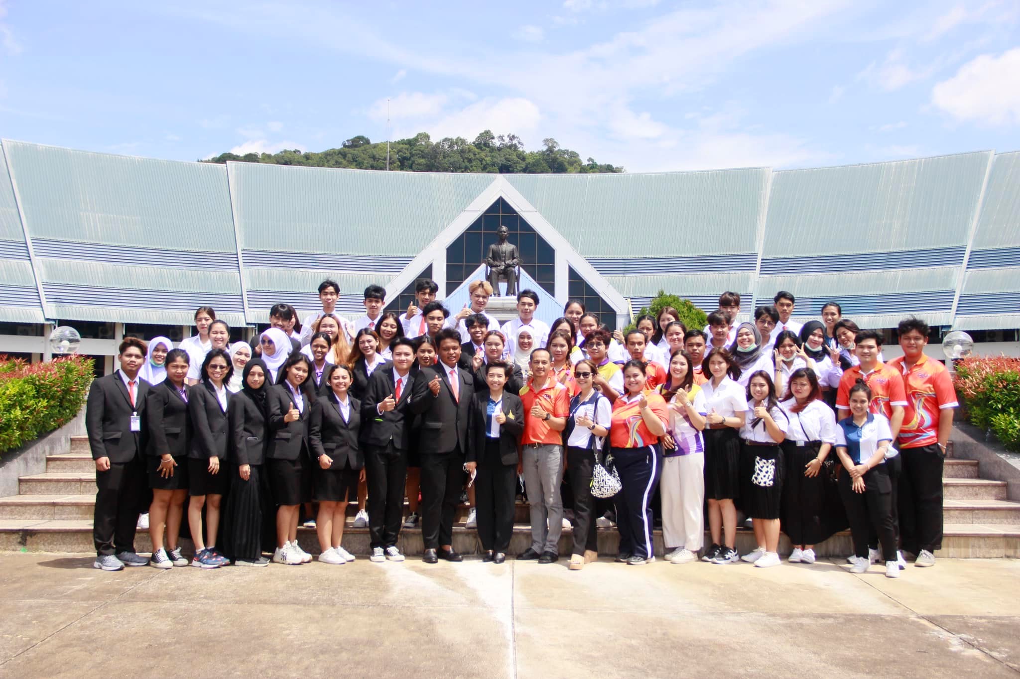 องค์การบริหาร องค์การนักศึกษา ม.วลัยลักษณ์ ศึกษาดูงานด้านกิจกรรมนักศึกษา ณ มหาวิทยาลัยสงขลานครินทร์ วิทยาเขตสุราษฎร์ธานี