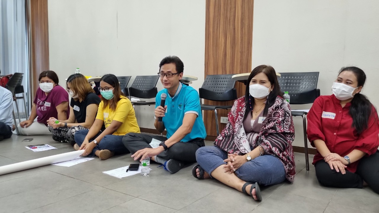 บุคลากรศูนย์ Smile & Smart Center เป็นวิทยากรการฝึกอบรมหัวข้อ “Mindfulness in the Workplace: Search Inside Yourself”