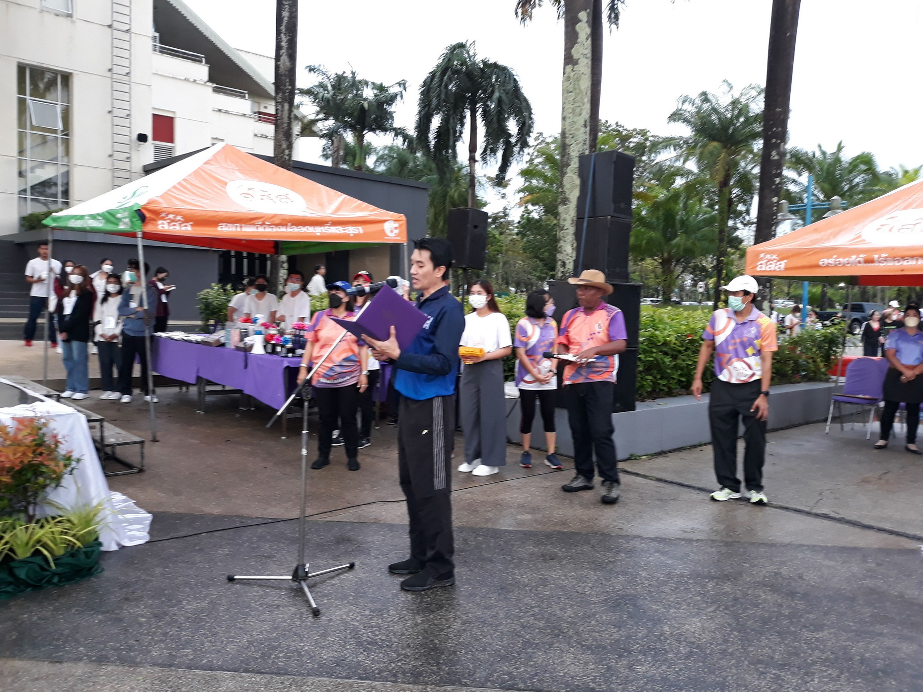 สพน. จัดเดิน-วิ่ง WU Happy Fun Run ครั้งที่ 2 หวังเสริมสร้างวินัยการออกกำลังกายดูแลสุขภาพมีนักศึกษาเข้าร่วมกว่า 2,000 คน