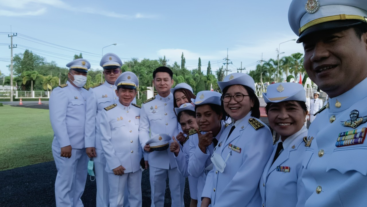 บุคลากร สพน. วางพวงมาลาเนื่องในวันมหาธีรราชเจ้า ประจำปี พ.ศ. 2565