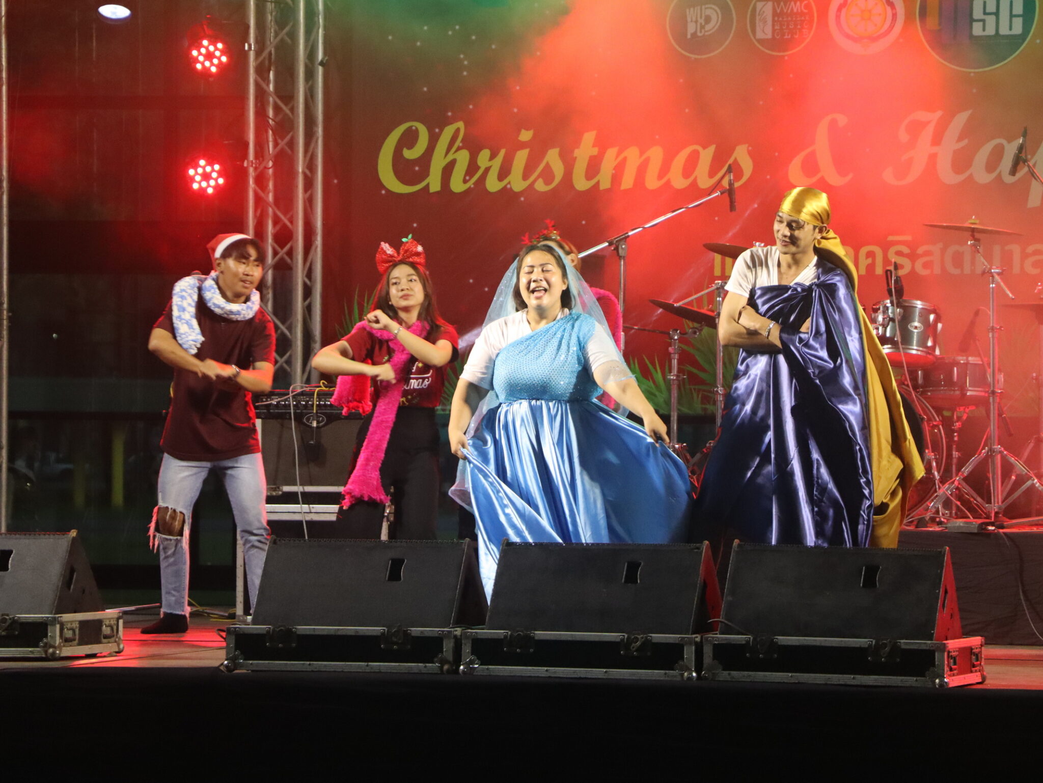 Walailak University student club organized “Christmas and Happy New Year's Day 2023” Party