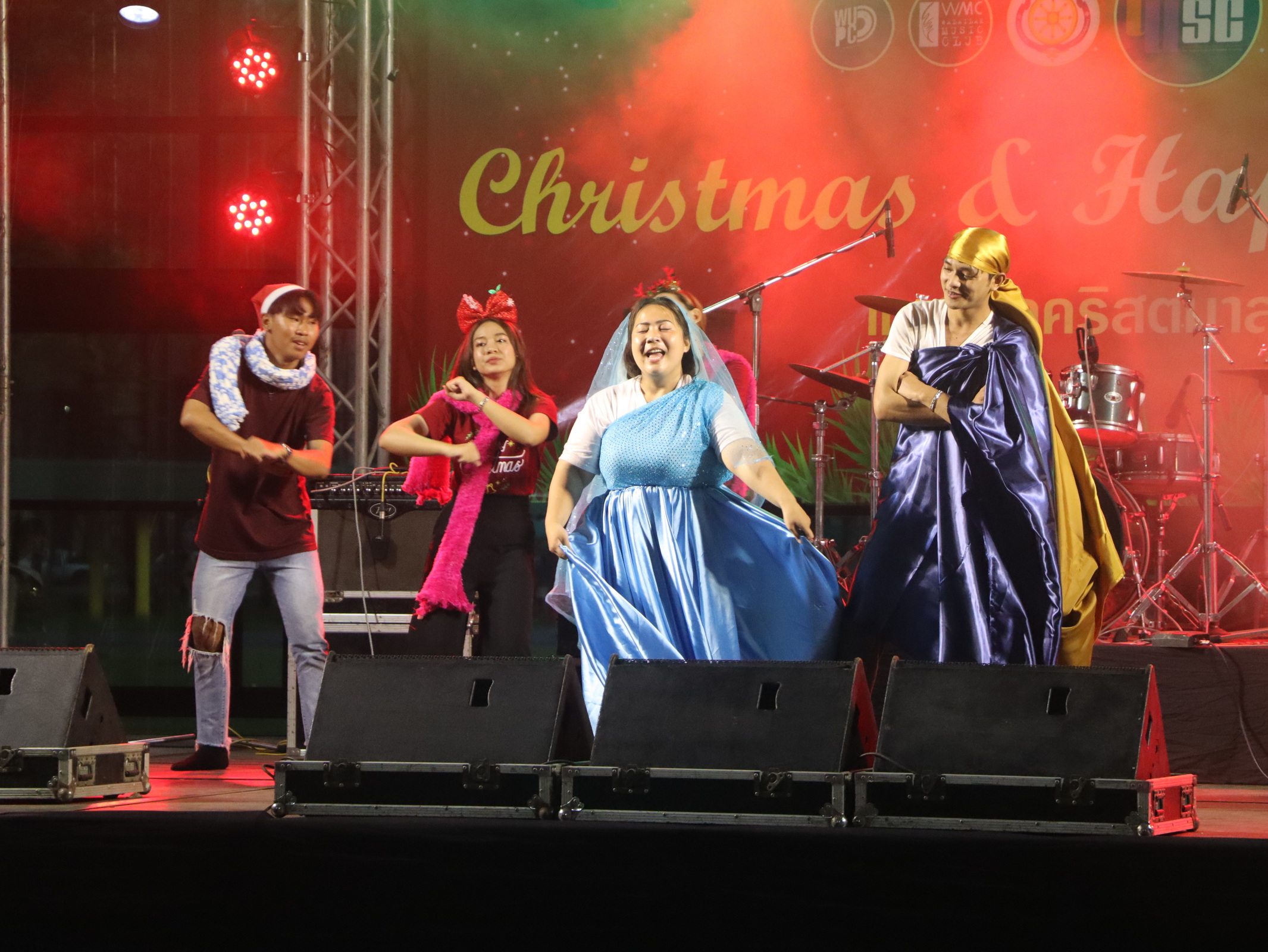 ชมรมนักศึกษา ม.วลัยลักษณ์จัดกิจกรรม "เทศกาลคริสมาสต์และวันปีใหม่ 2566"