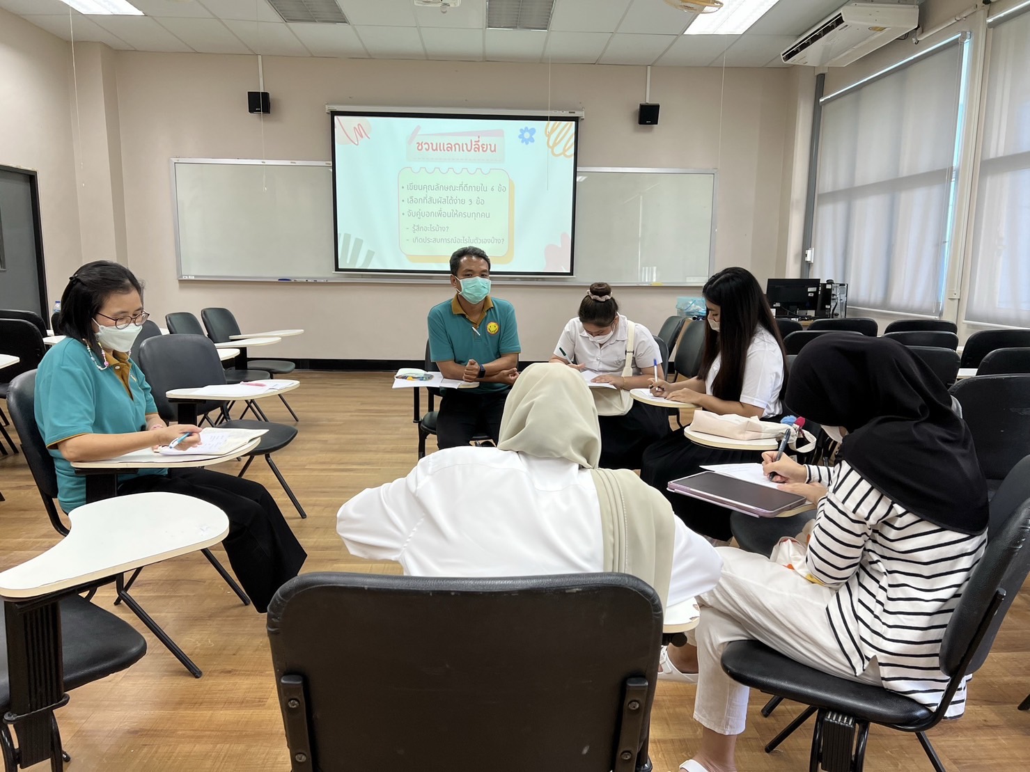 Smile&Smart Center และ WU Tutor Center จัดกิจกรรมเสริมสร้างแรงบันดาลใจในการเรียน : "เชื่อว่าใช่ เรียนได้แน่!"