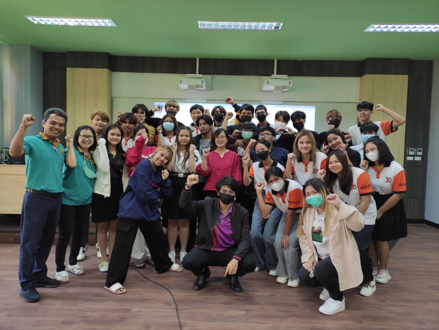 ศูนย์ Smile & Smart Center เป็นวิทยากรกิจกรรม "เสริมพลังใจ...เพื่อก้าวต่อไป"