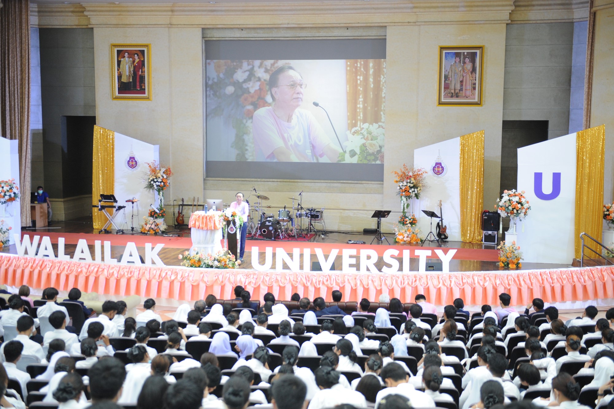 มวล.จัดปฐมนิเทศนักศึกษาใหม่ ประดู่ช่อที่ 26 ผู้บริหาร บุคลากร