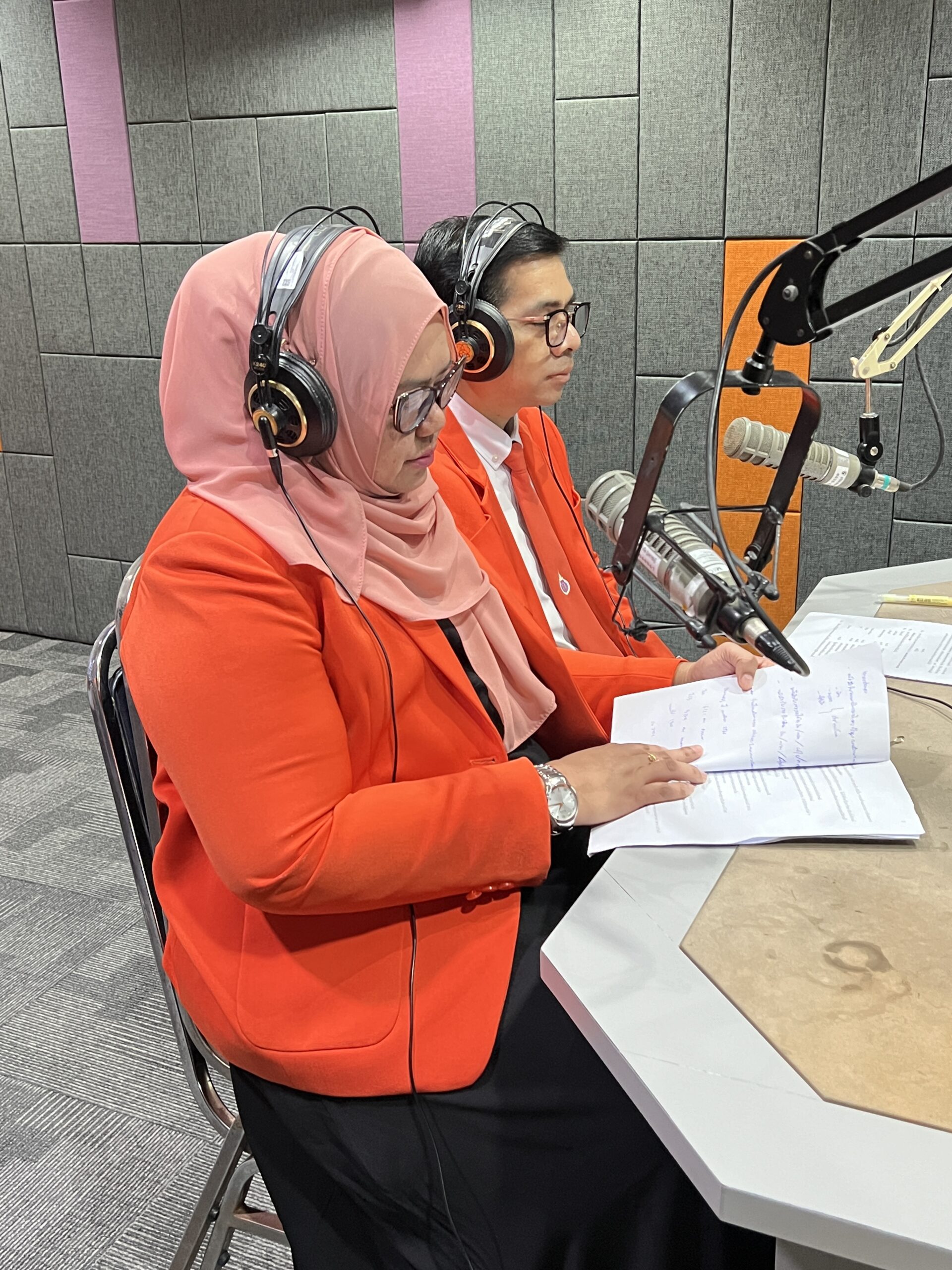 รายการ “นครศรีดี๊ดี มีดี ที่นี่เมืองนคร” ตอน “เปิดโอกาสทางการศึกษาอย่างเท่าเทียม ทุนการศึกษา มหาวิทยาลัยวลัยลักษณ์”