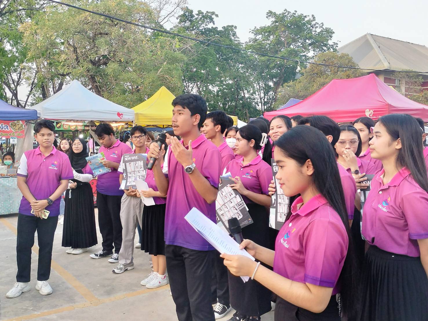 ผู้สมัครองค์การบริหารฯ รณรงค์หาเสียง