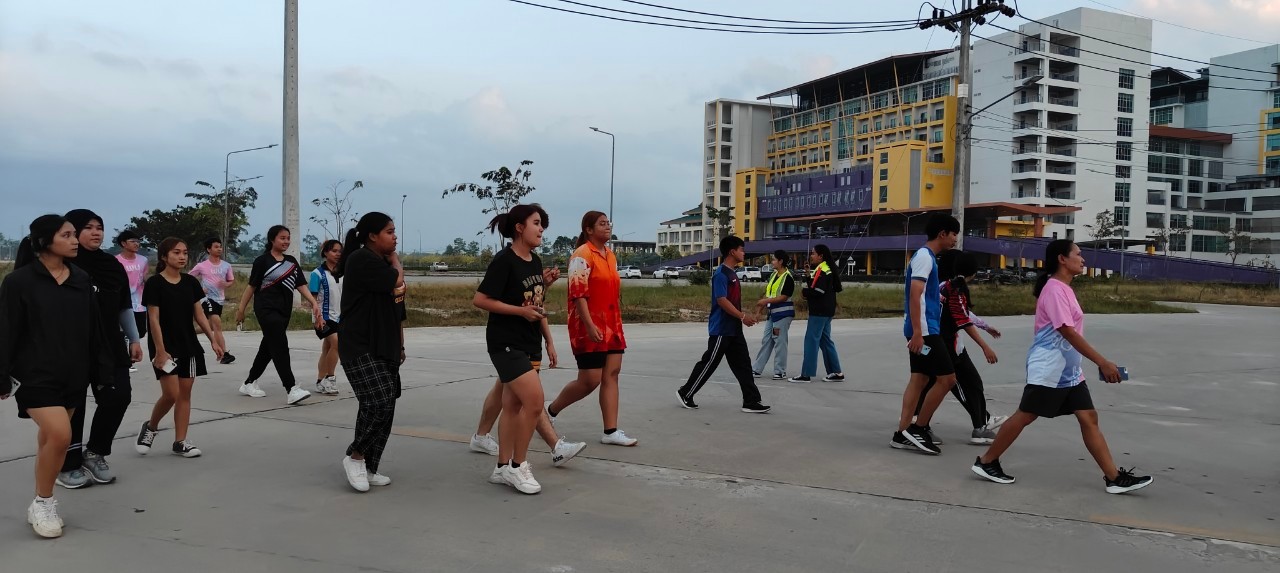 สพน. จัดกิจกรรม WU Happy Fun Run ครั้งที่ 6 นักศึกษาเข้าร่วมกว่า 2,000 คน