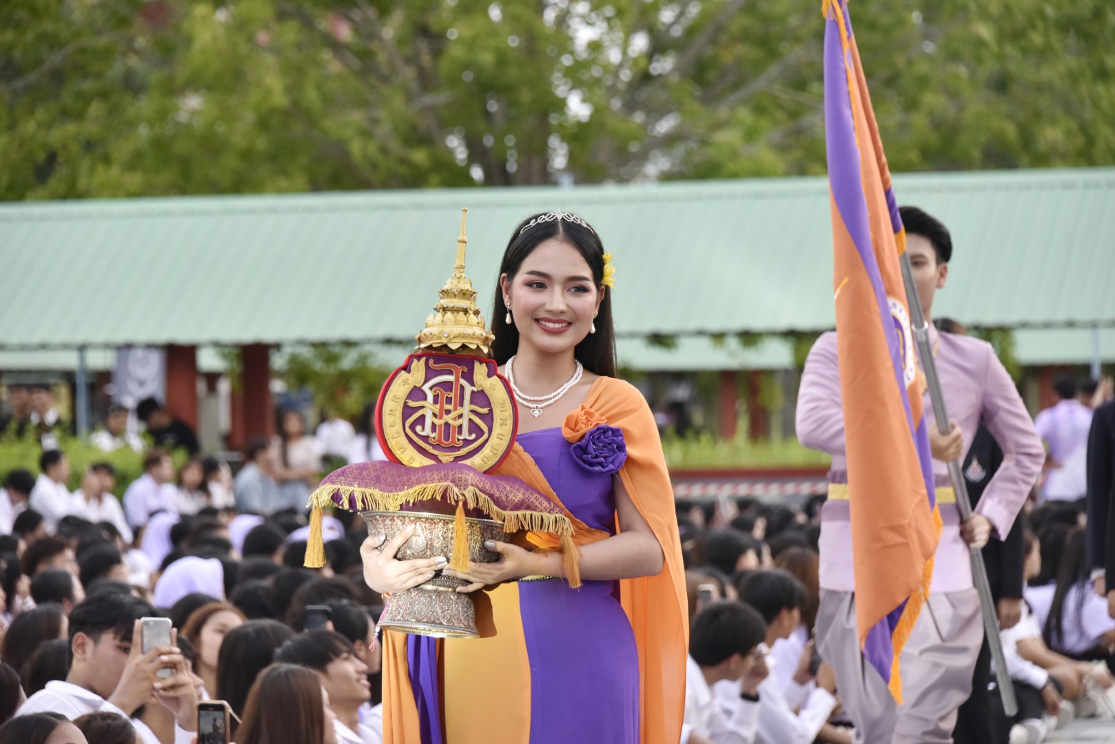 กิจกรรมสานฝัน-สู่ขวัญ มอบสร้อยข้อมือ WU’67 ต้อนรับน้องใหม่ประดู่ช่อที่ 27