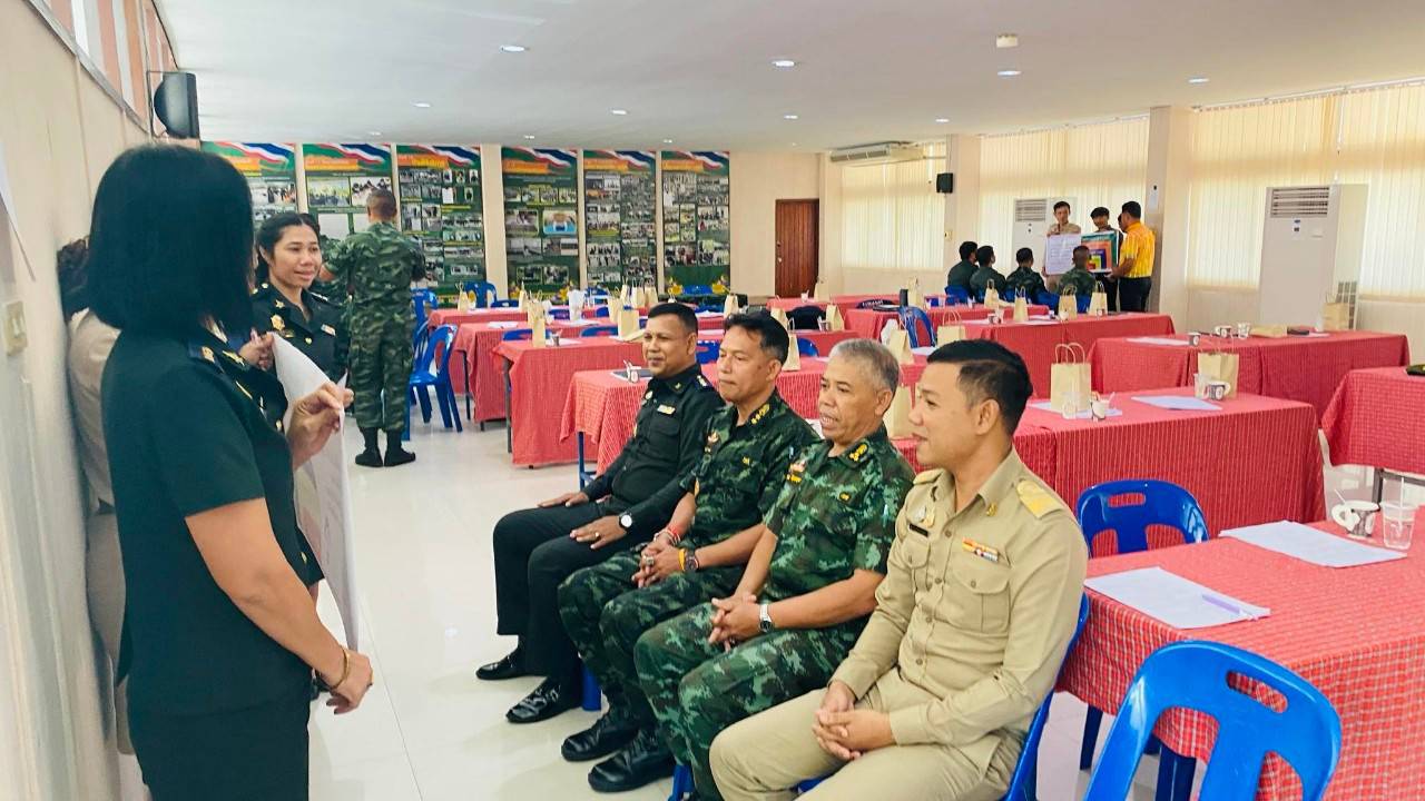 ผู้กำกับนักศึกษาวิชาทหาร ม.วลัยลักษณ์ อบรมโครงการ เยาวชนอาสา วิทยากรคุณธรรม