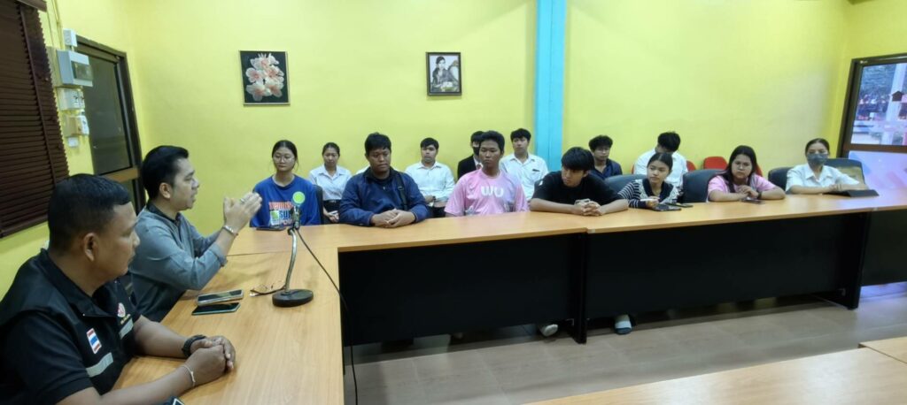 ประชุมหน่วยวลัยอาสาเพื่อเน้นย้ำแนวทางการปฏิบัติงาน