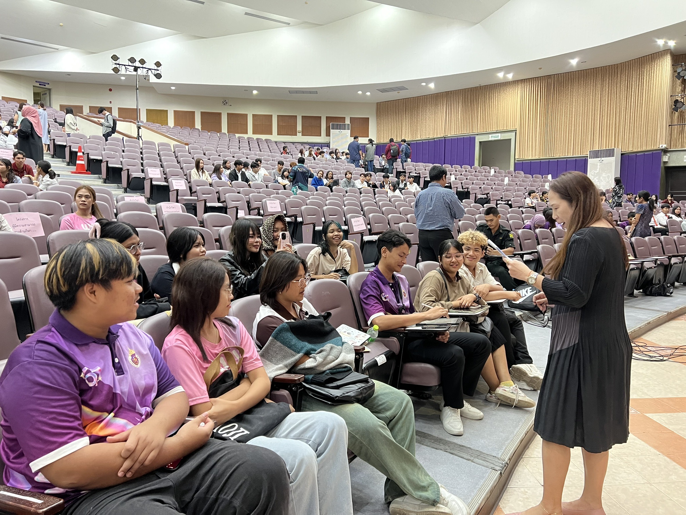 สพน.จัดการประชุมนักศึกษาทุนยกเว้นค่าธรรมเนียมการศึกษา ประจำปีการศึกษา 2567