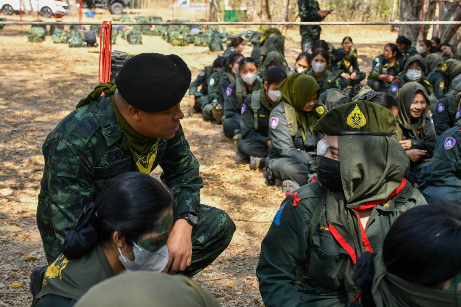 นักศึกษาวิชาทหาร ม.วลัยลักษณ์ร่วมการฝึกภาคสนามศูนย์ฝึกเขาชนไก่ จ.กาญจนบุรี