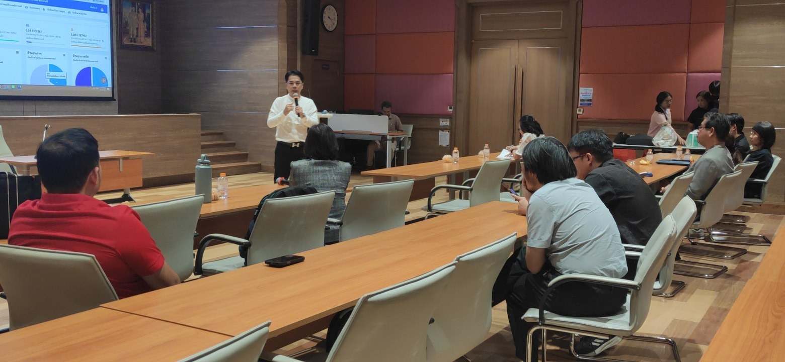 ส่วนส่งเสริมและพัฒนานักศึกษาโดยศูนย์ Smile & Smart Center จัด conference การดูแลสุขภาพจิตนักศึกษา