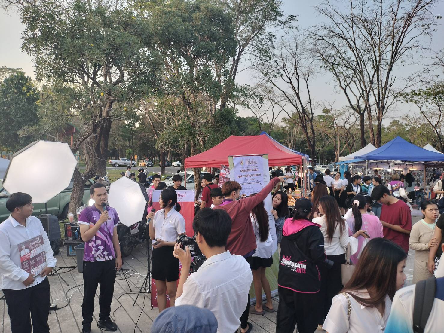 บรรยากาศการหาเสียงเลือกตั้งองค์การบริหารองค์การนักศึกษา