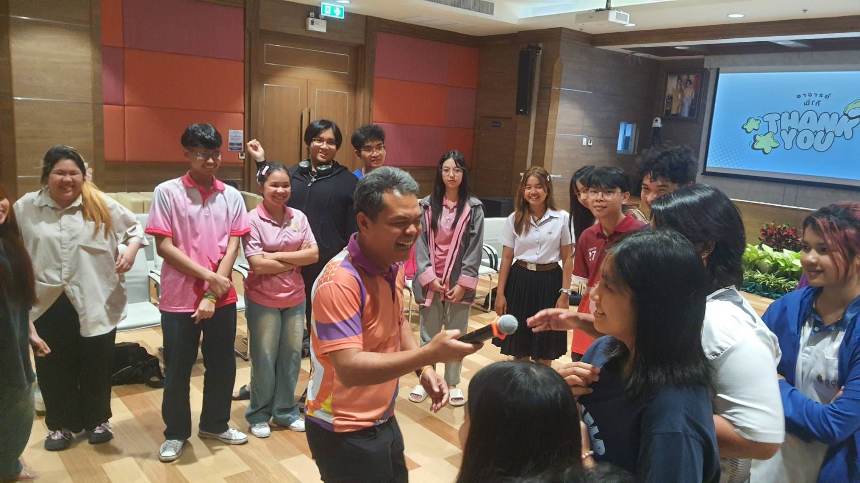 อบรมอาสาสมัครสร้างเสริมสุขภาวะนักศึกษา (อสน.) ซึ่งอยู่ภายใต้โครงการ "Volunteer Leadership Track: อาสาสู่ผู้นำ"