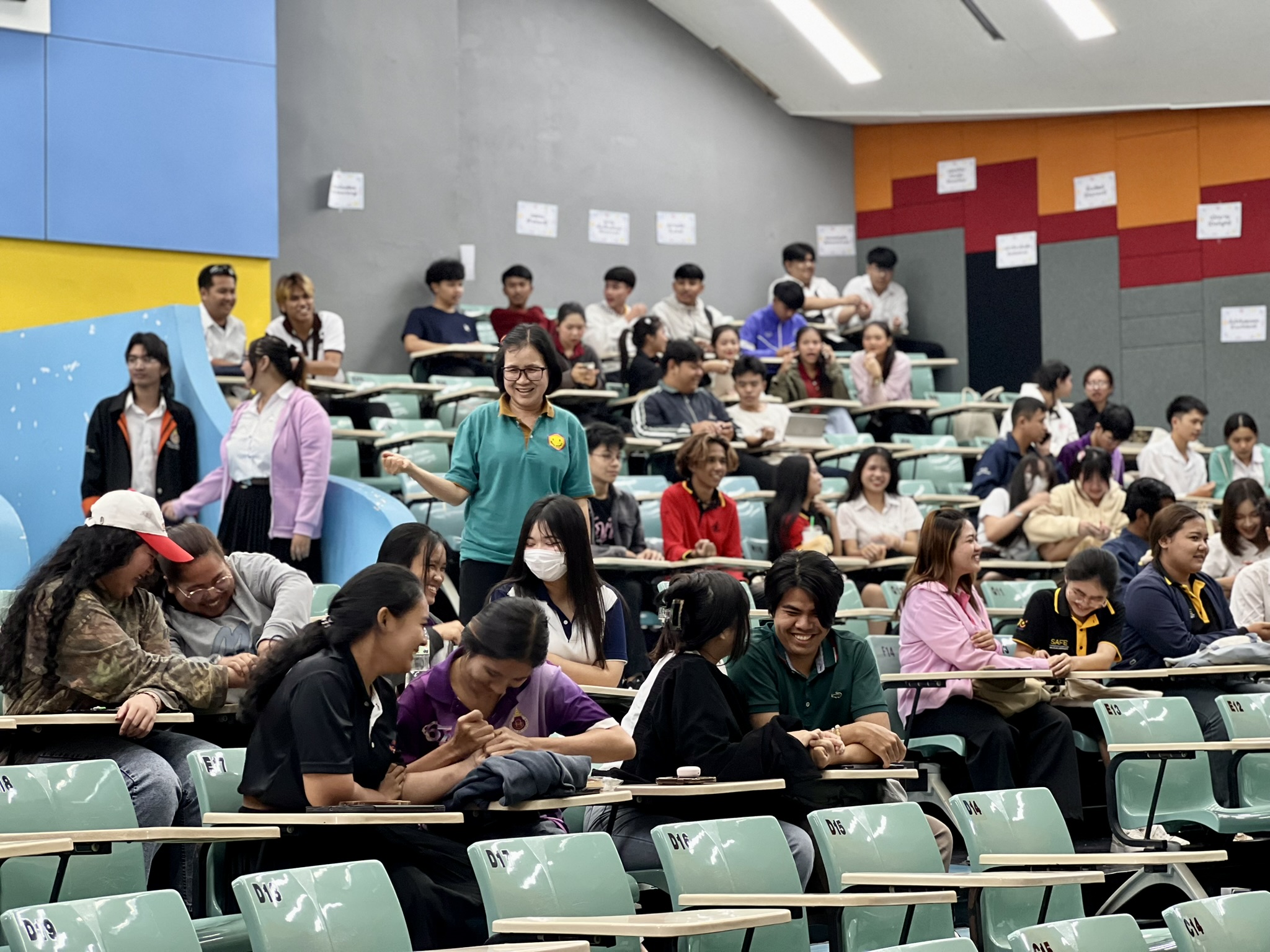 ศูนย์ WU Tutor Center จัดกิจกรรมเสริมศักยภาพด้านการเรียน หัวข้อ "Journey to Success ออกแบบชีวิต พิชิตความสำเร็จ"